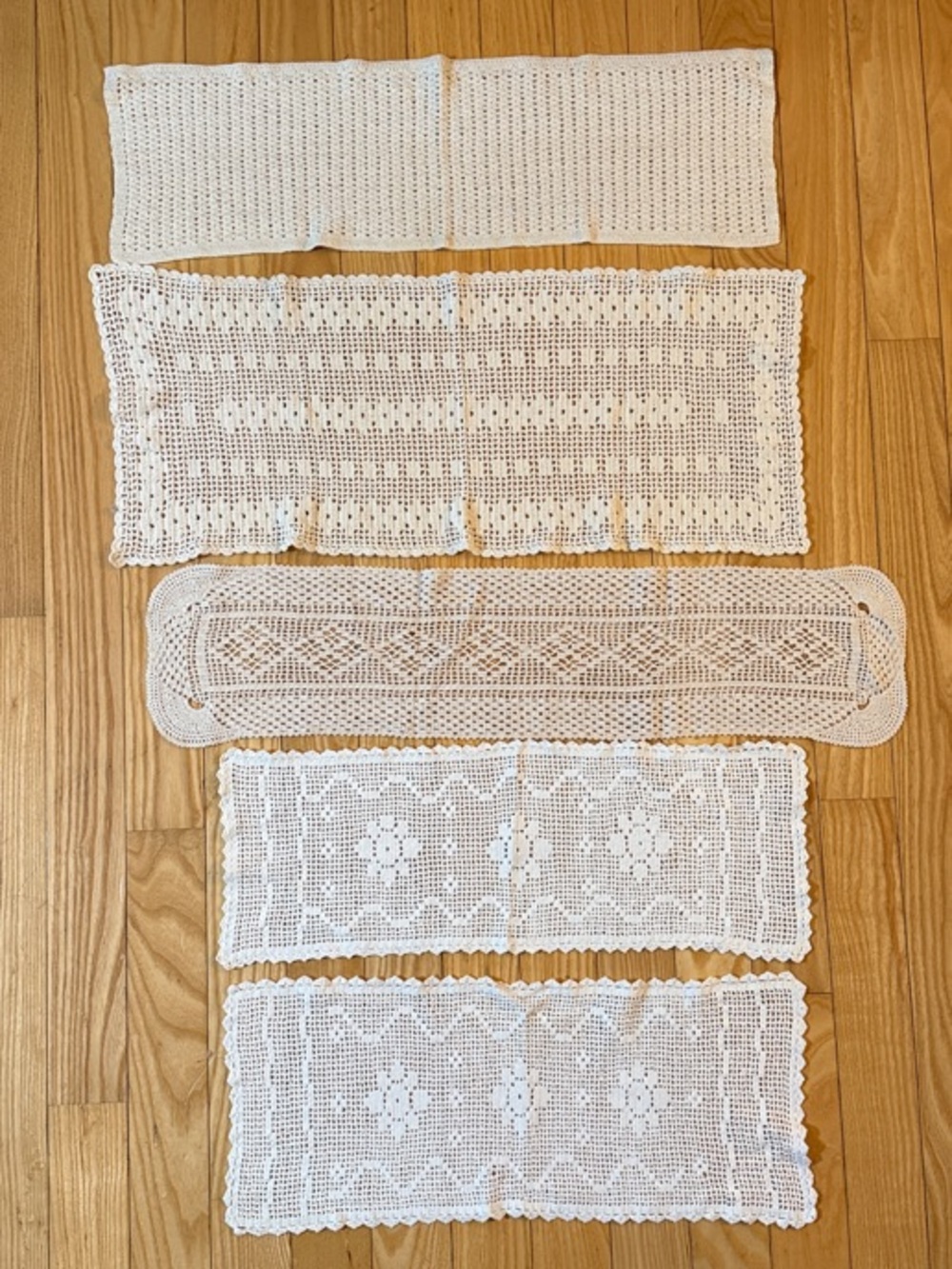 VTG Crochet/Doilies, Mixed
Rectangle Lot